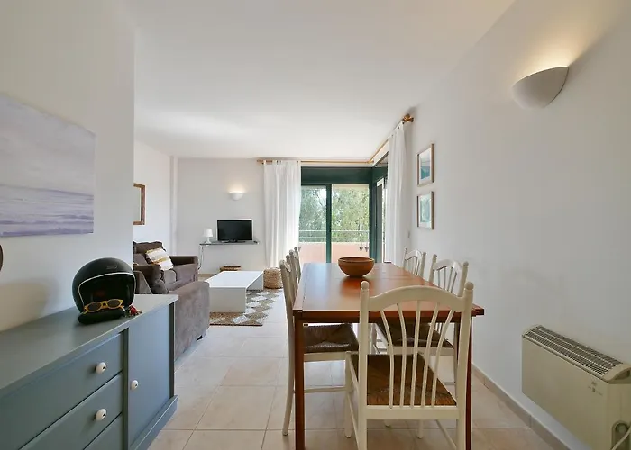 Apartamento Coronda Con Piscina Y Parquing En Llafranc