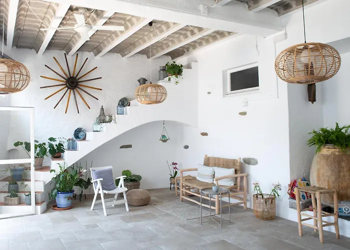 Cadaques Hotels