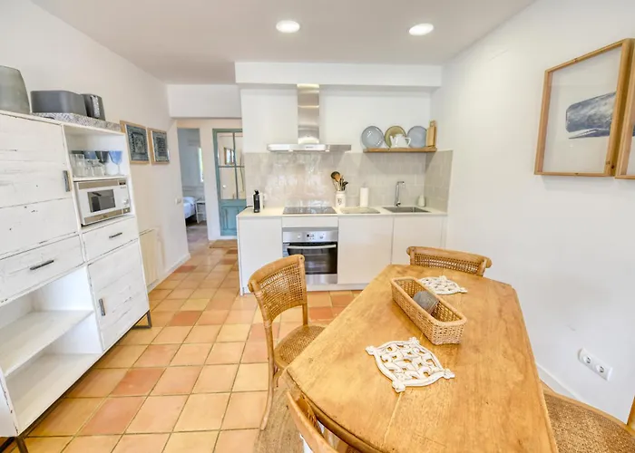 Pet friendly Refurbished Apartment Seaview, Santa Agata Calella De Palafrugell