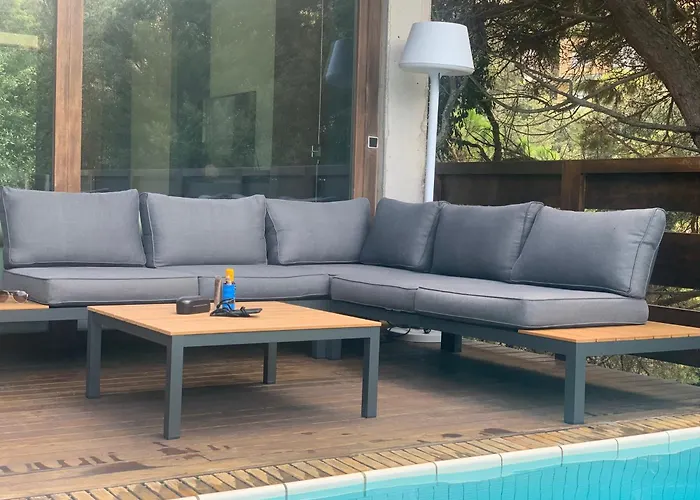 Cabin Rentals in Begur
