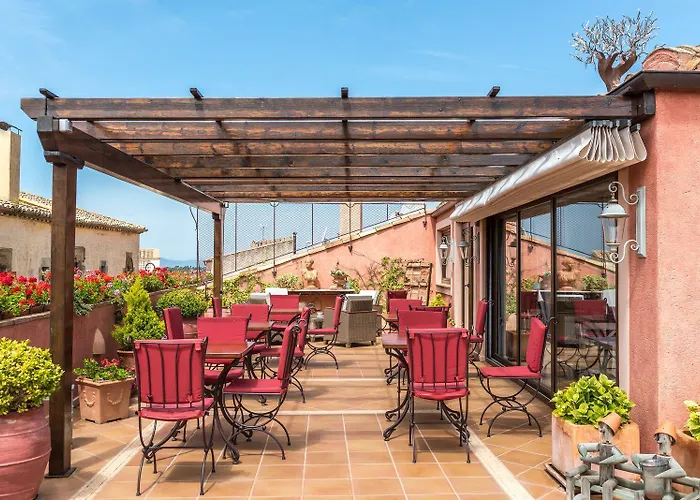 Begur Dog Friendly Hotels near Sa Riera
