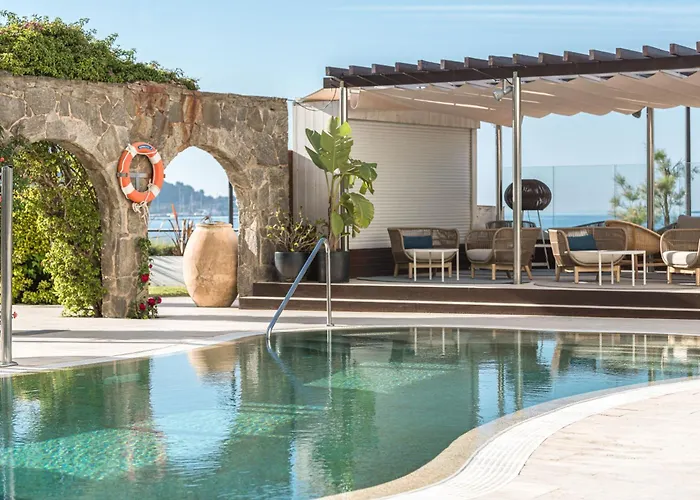 Best 21 Spa Hotels in Roses near Ciutadella de Roses
