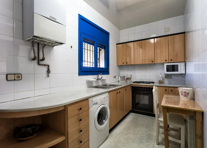 Lloret de Mar Vacation Rentals near Flughafen Ostende-Brügge Airport (OST)