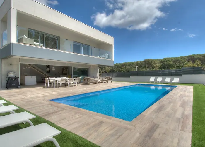 Modern Villa Olivera With Private Pool Calella De Palafrugell